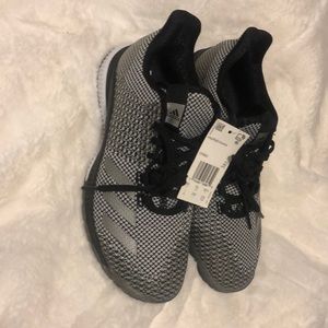 NWT Adidas Crazyflight Bounce 2